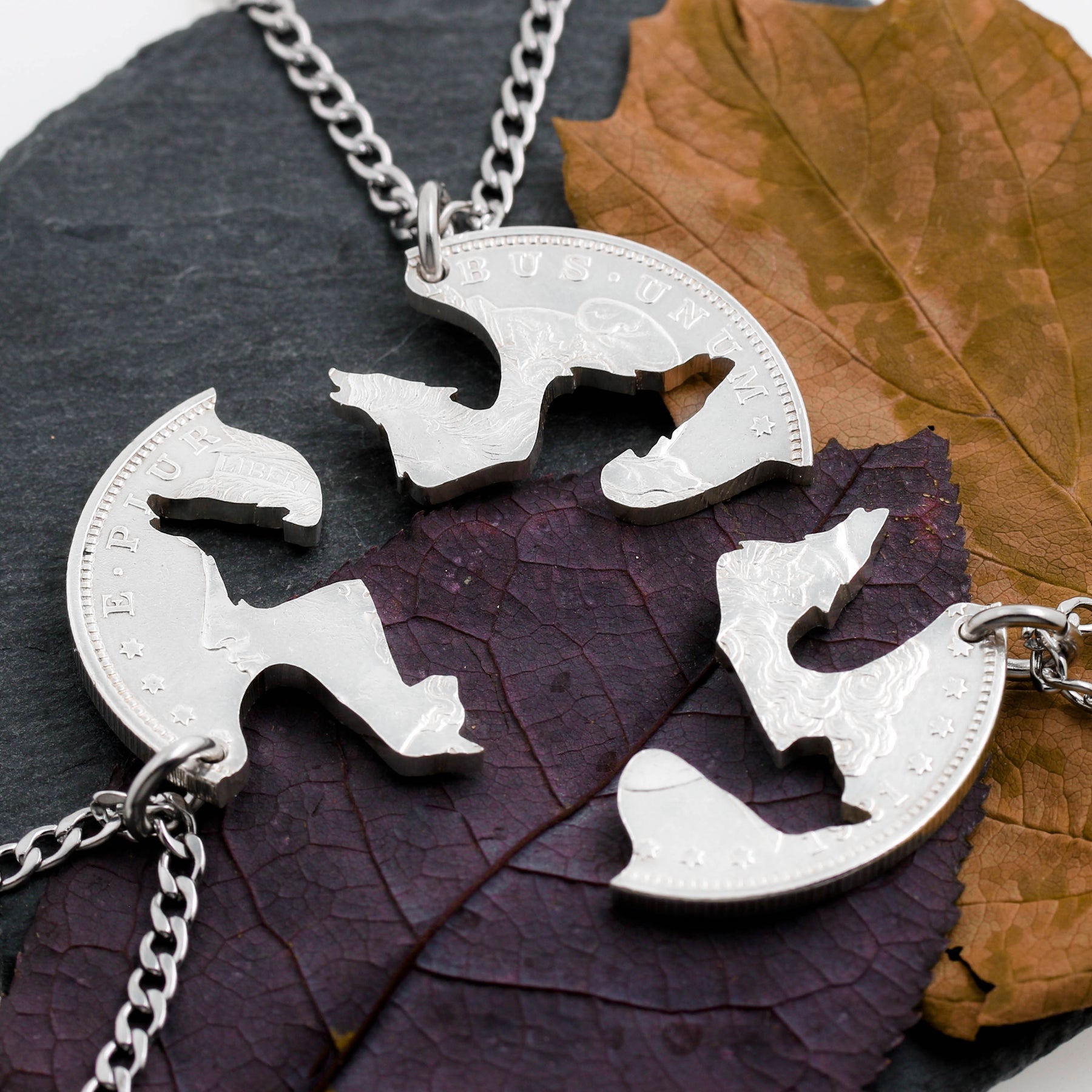4 Best Friends Wolf Necklaces, 4 BFF Gifts, Wolf Pack, Family