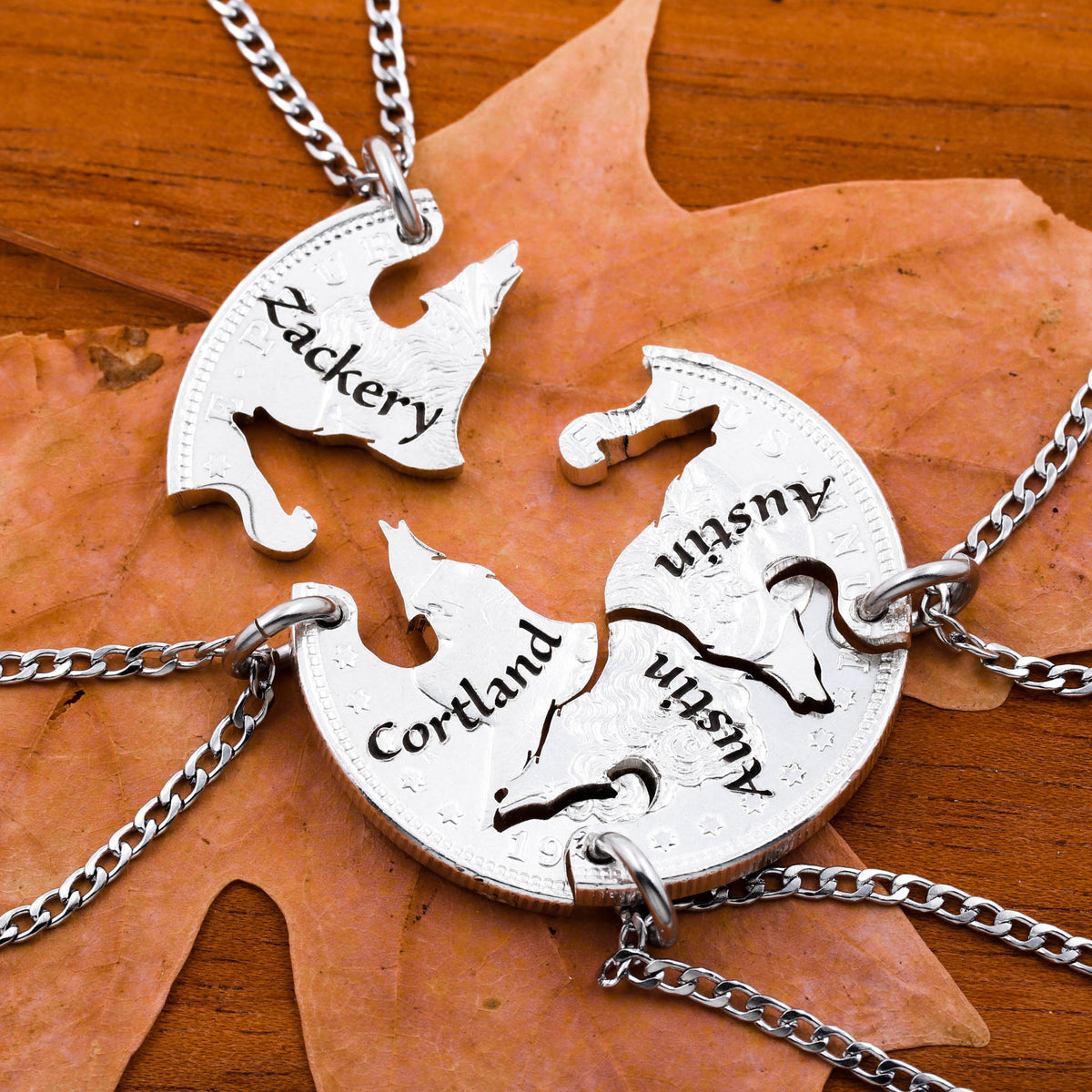 4 Piece Interlocking Howling Wolves, Engraved Custom Names – Namecoins